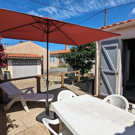 Spacious Nest With Terrace Near The Beach Saint-Hilaire-de-Talmont Zewnętrze zdjęcie