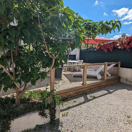 Spacious Nest With Terrace Near The Beach Saint-Hilaire-de-Talmont Zewnętrze zdjęcie