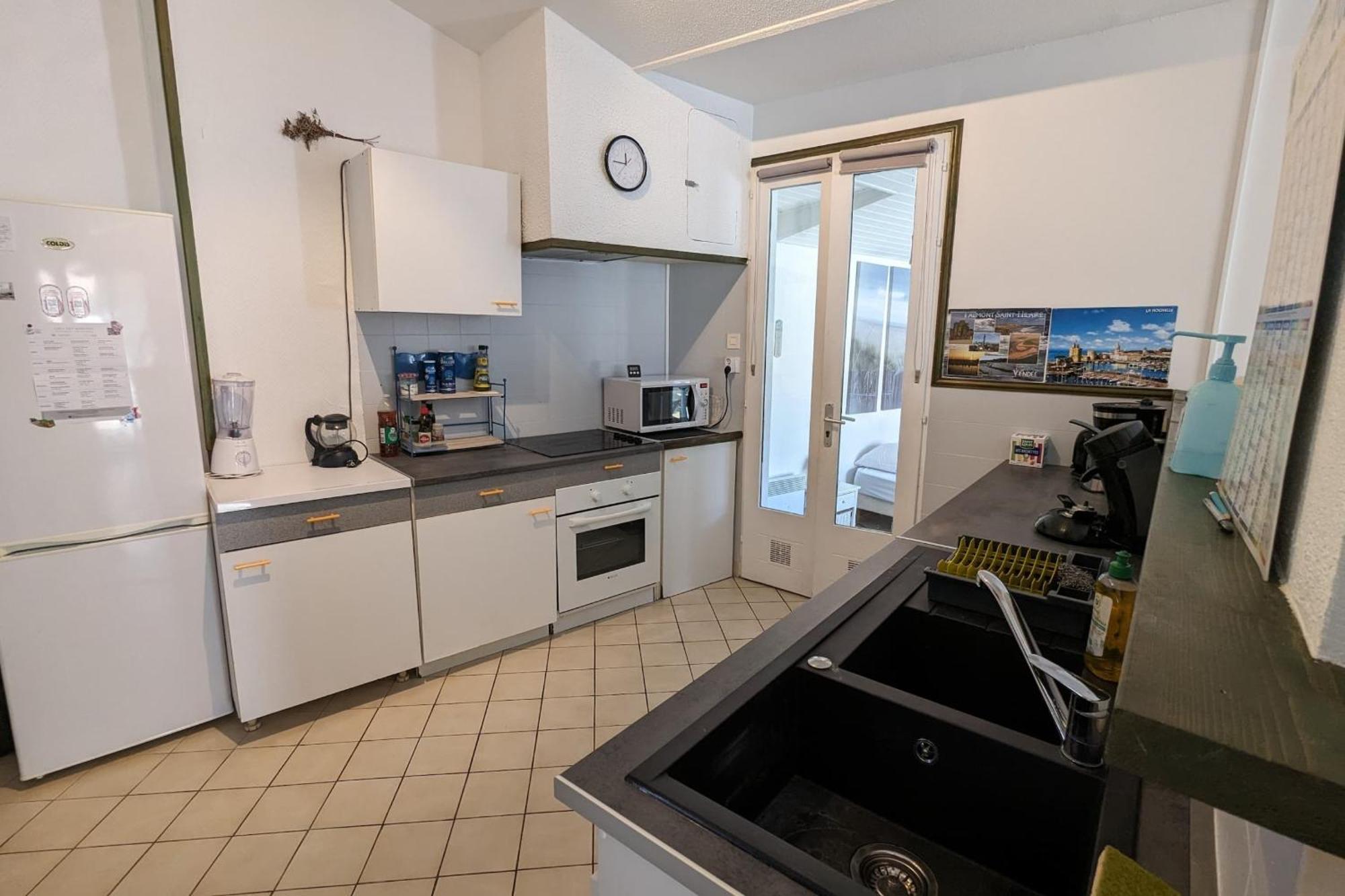 Spacious Nest With Terrace Near The Beach Saint-Hilaire-de-Talmont Zewnętrze zdjęcie