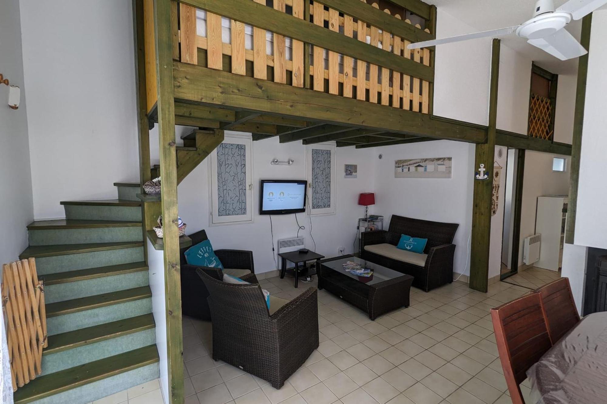 Spacious Nest With Terrace Near The Beach Saint-Hilaire-de-Talmont Zewnętrze zdjęcie