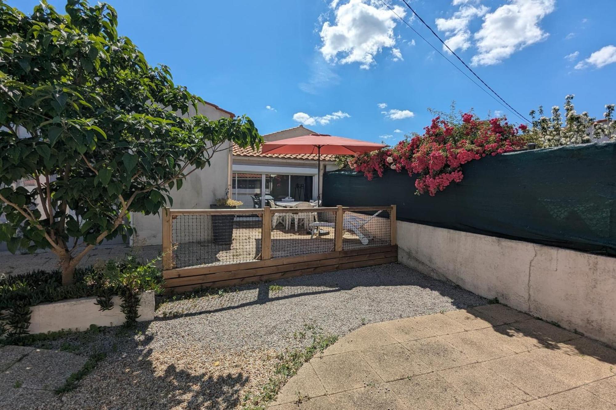 Spacious Nest With Terrace Near The Beach Saint-Hilaire-de-Talmont Zewnętrze zdjęcie